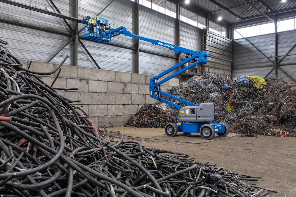 Equipo de elevación Genie en operación